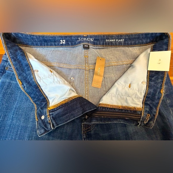 NEW J. Crew High Rise Skinny Flare Jean in Dark Wash, Size 32 - Picture 13 of 16